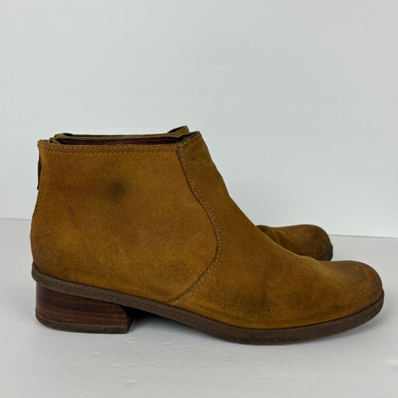 Dansko Becky Suede Leather Waterproof Comfort Booties in Tan